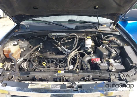 2011 Ford Escape Xlt из США, поврежденный, VIN 1FMCU9D74BKA79947